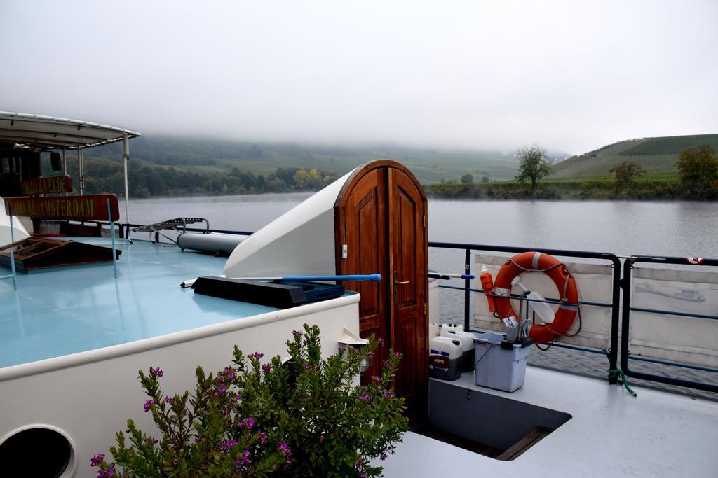 Hotelboat Allure Amsterdam Exterior photo
