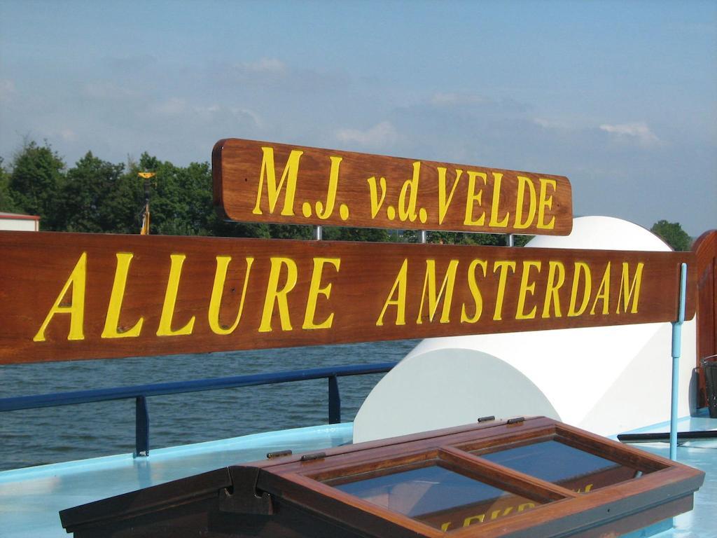 Hotelboat Allure Amsterdam Exterior photo